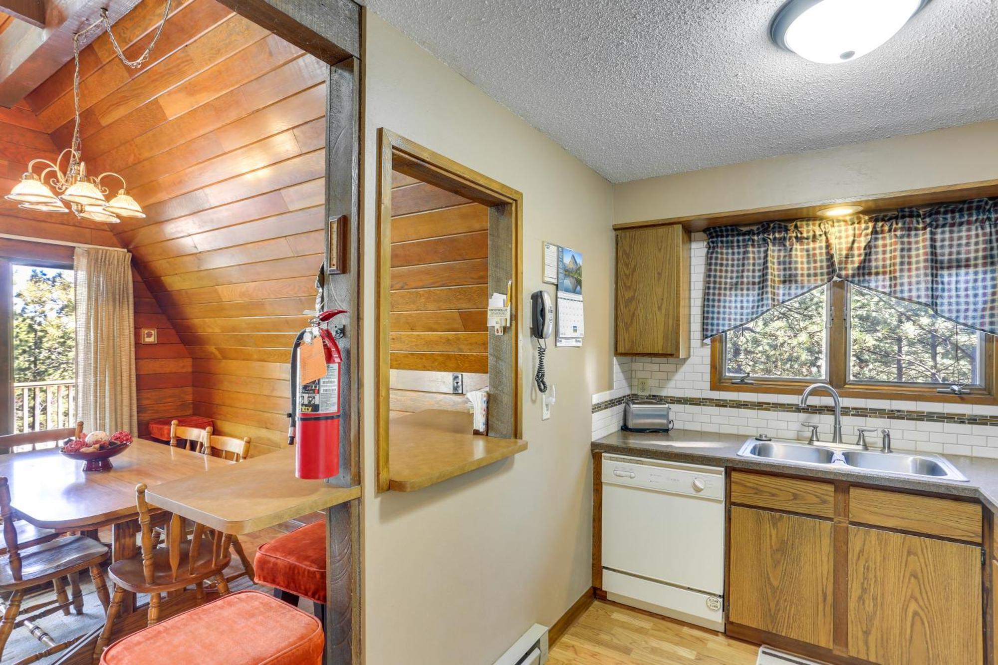 Cozy Black Hills Nature Retreat With Private Deck! Rapid City Kültér fotó