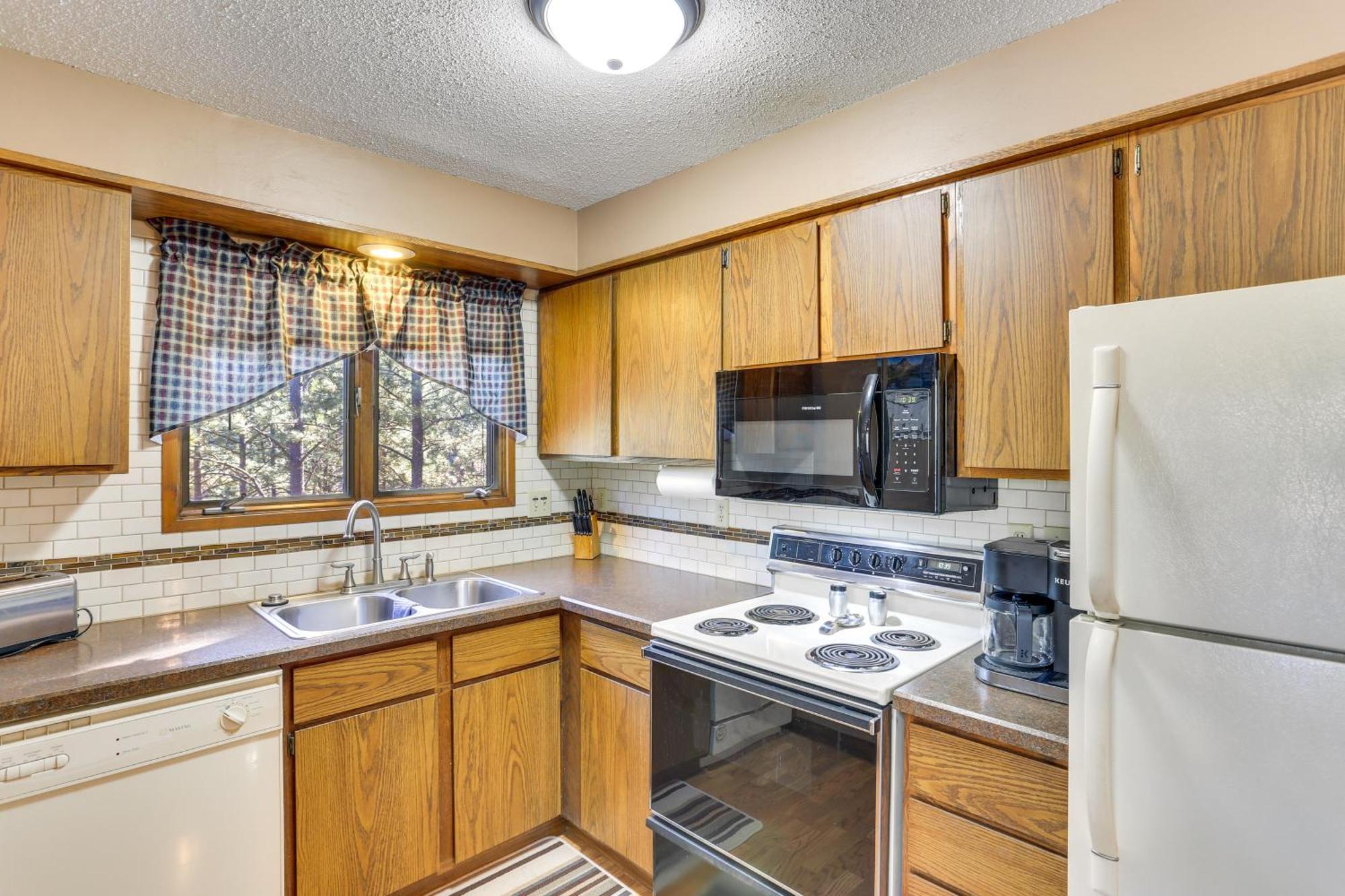 Cozy Black Hills Nature Retreat With Private Deck! Rapid City Kültér fotó